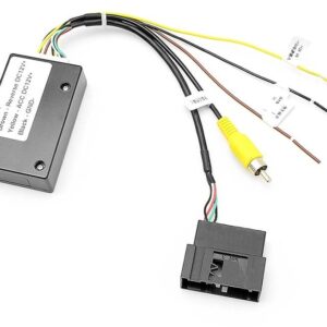 Volkswagen original ryggekamera-retention med RGB till CVBS adapter